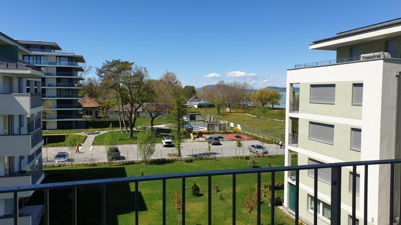 Lelle Resort CB34 Balatonlelle Esterno foto