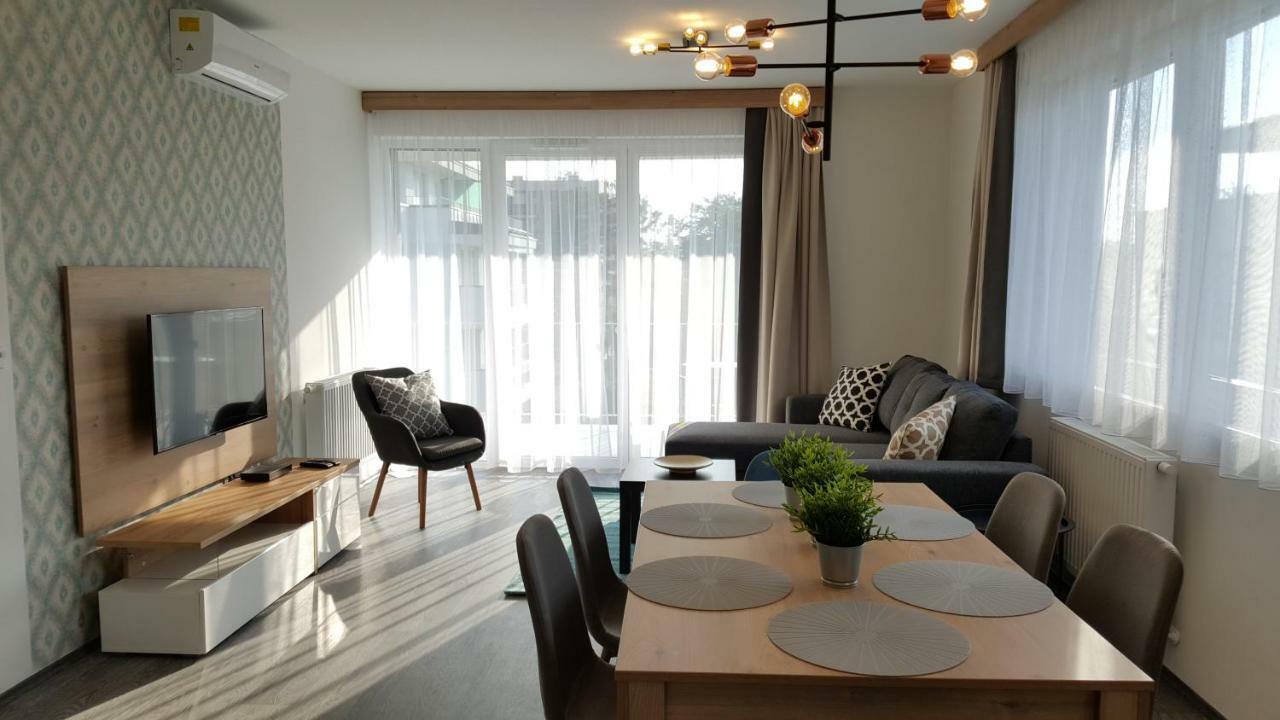 Lelle Resort CB34 Balatonlelle Esterno foto